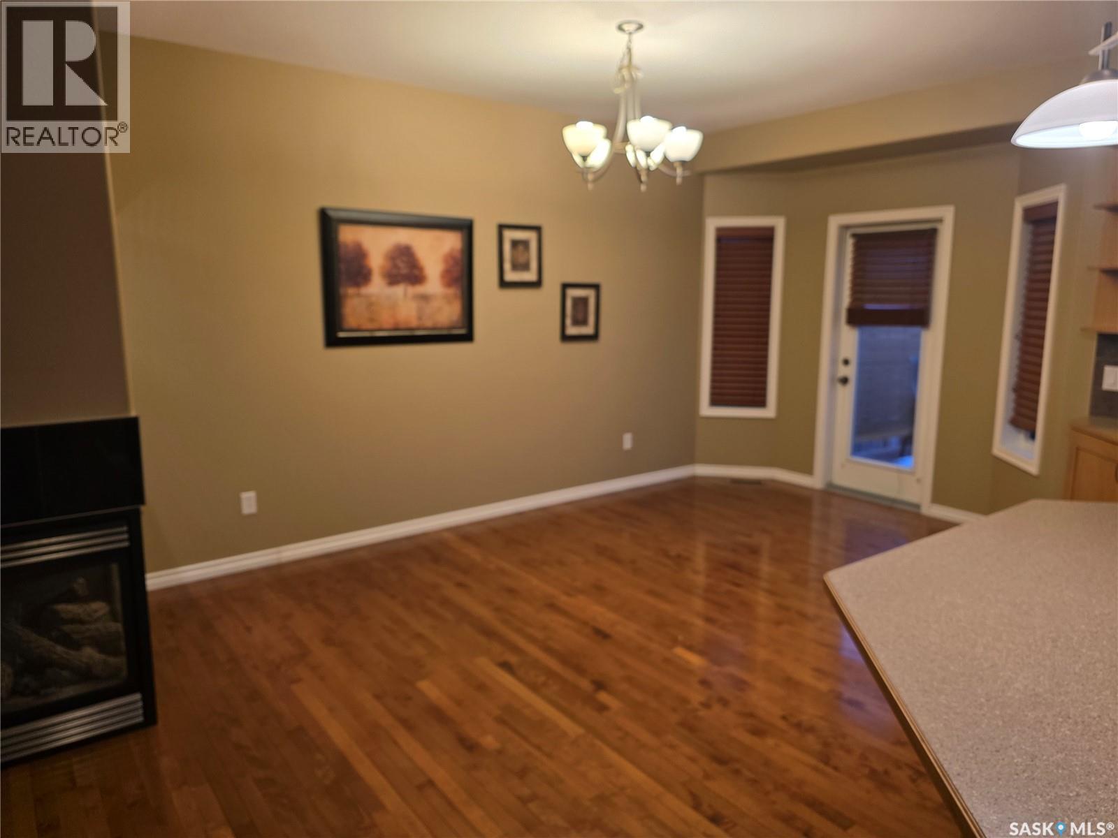 315 Brookshire Crescent, Saskatoon, Saskatchewan  S7V 1H2 - Photo 4 - SK030855