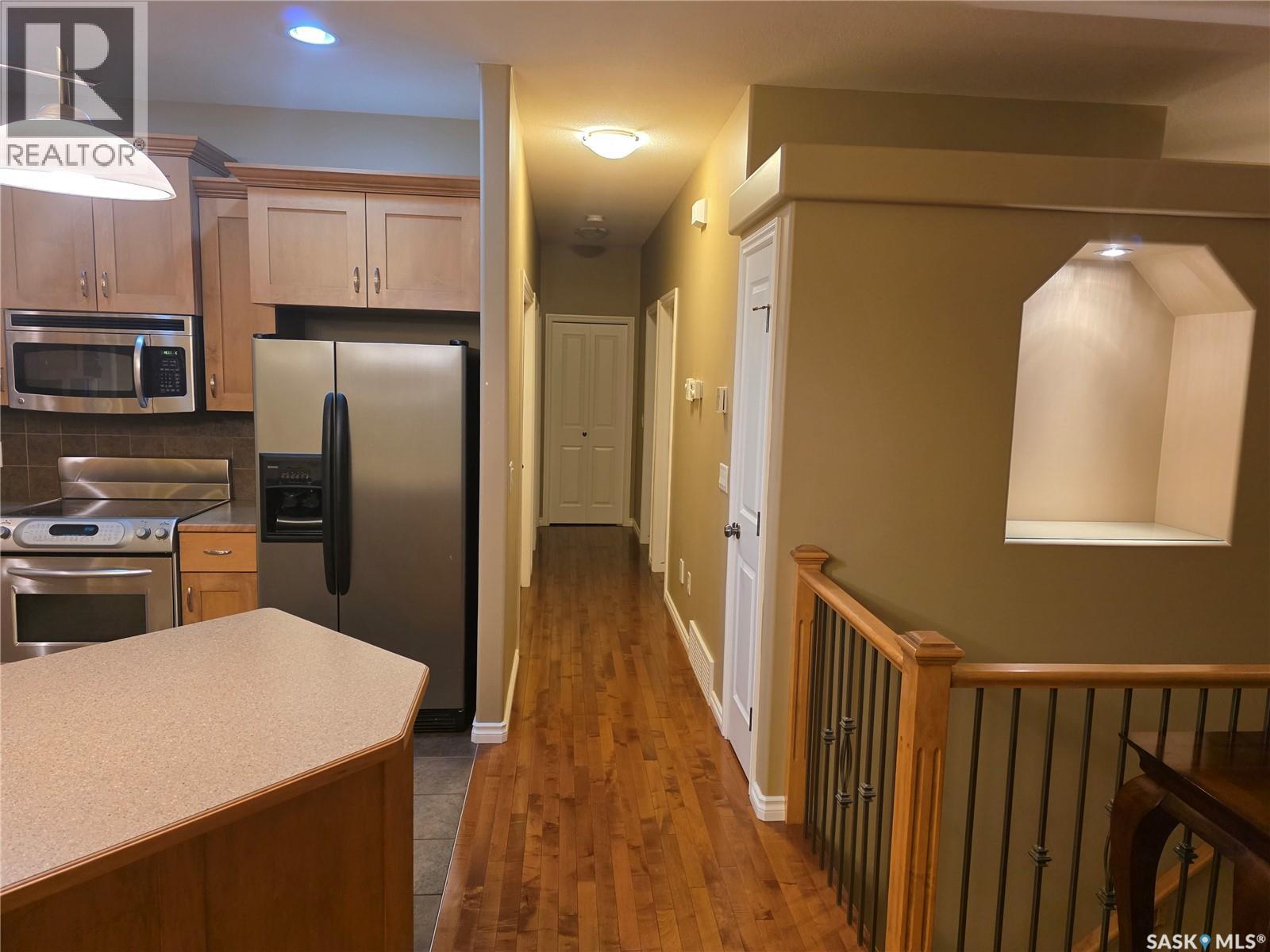 315 Brookshire Crescent, Saskatoon, Saskatchewan  S7V 1H2 - Photo 5 - SK030855