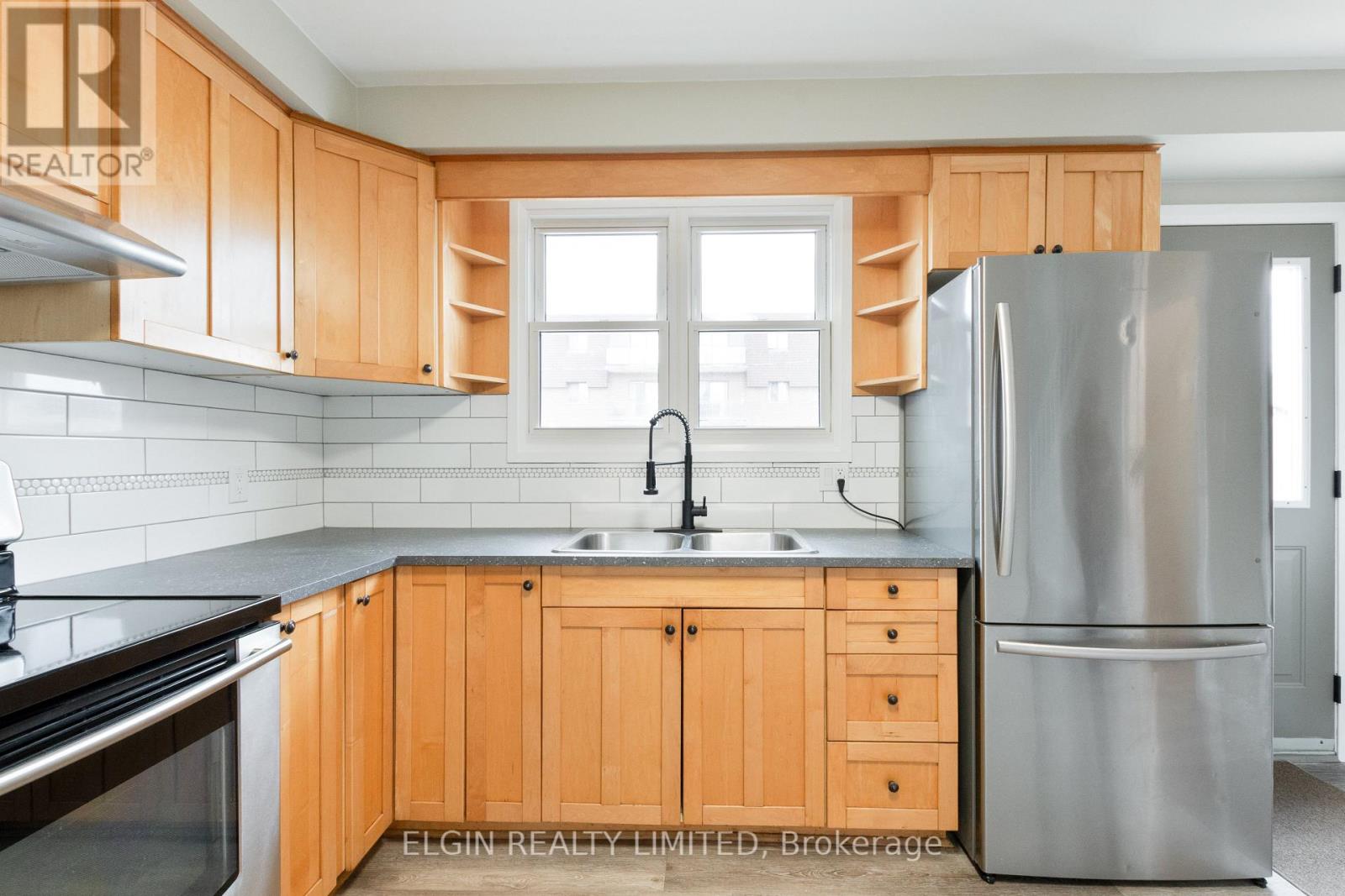 427 Forest Avenue, St. Thomas, Ontario  N5R 5G2 - Photo 11 - X12905796