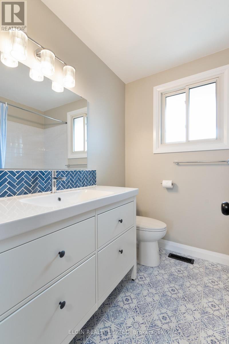 427 Forest Avenue, St. Thomas, Ontario  N5R 5G2 - Photo 24 - X12905796