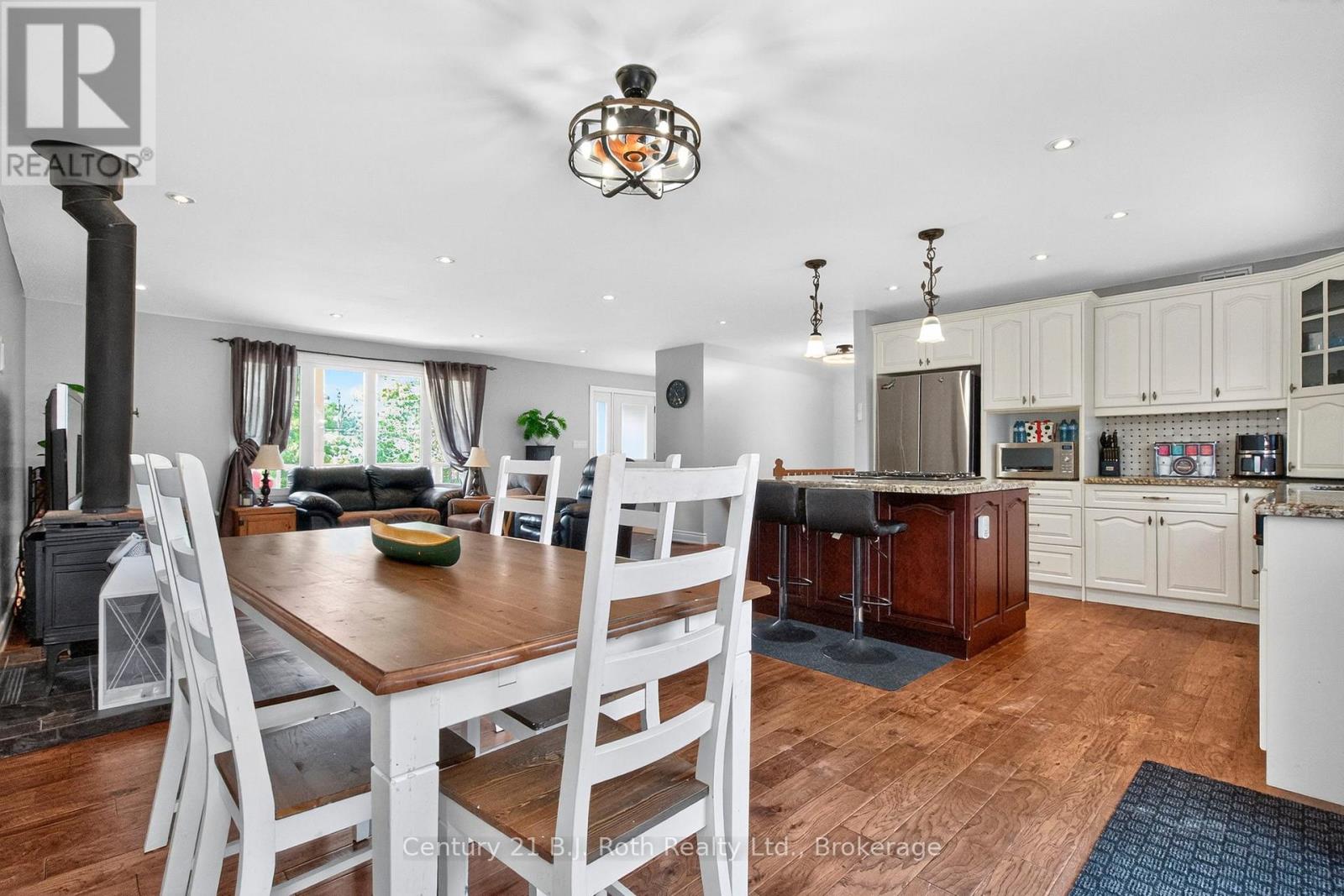 161 Forest Harbour Parkway, Tay, Ontario  L0K 1E0 - Photo 6 - S12905816