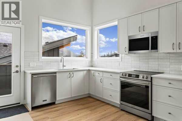 203j, 209 Stewart Creek Rise, Canmore, Alberta  T1W 0N9 - Photo 7 - A2259828