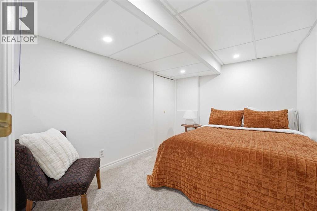 702 15 Street NW, Calgary, Alberta  T2N 2B2 - Photo 25 - A2287808