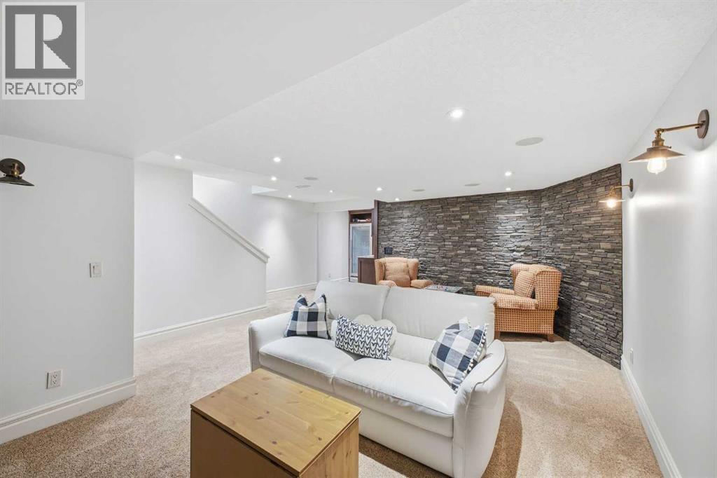 23 Deermoss Place SE, Calgary, Alberta  T2J 6P5 - Photo 35 - A2294060