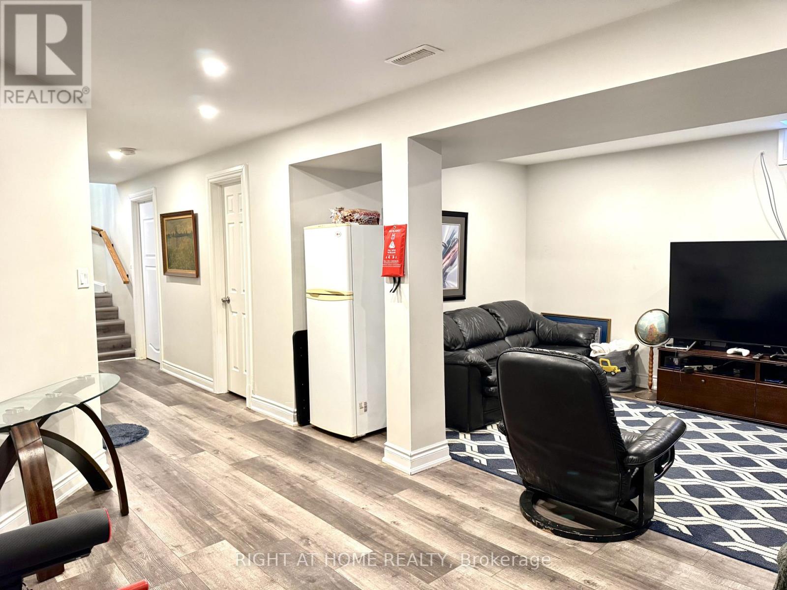 1148 Leslie Drive, Innisfil, Ontario  L9S 2A8 - Photo 19 - N12905826