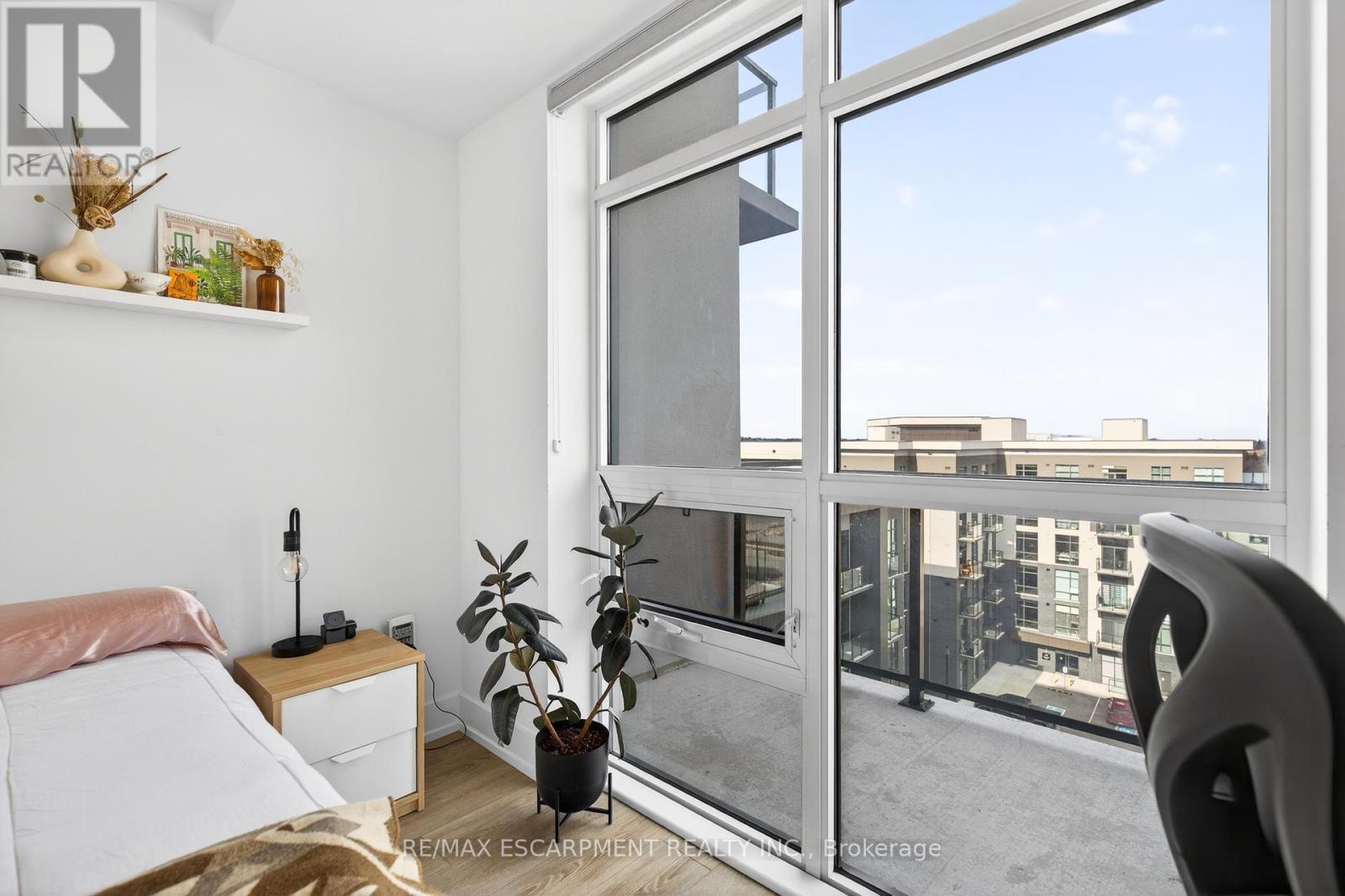 710 - 470 Dundas Street, Hamilton, Ontario  L8B 2A6 - Photo 18 - X12905810