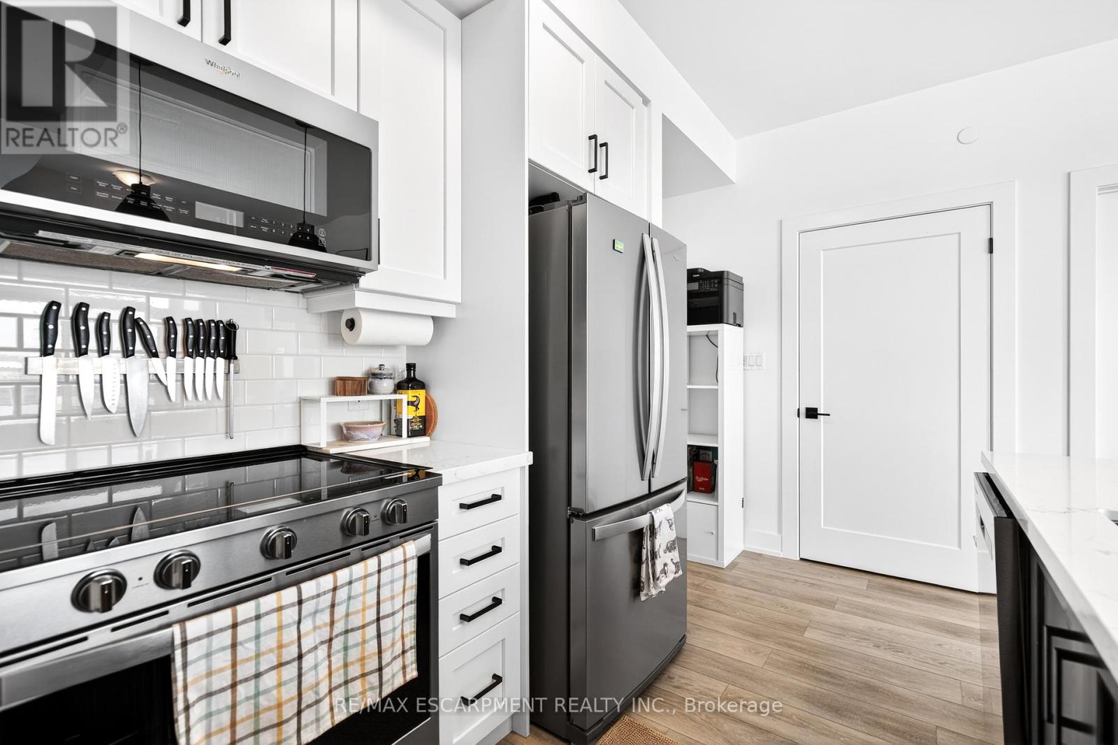 710 - 470 Dundas Street, Hamilton, Ontario  L8B 2A6 - Photo 9 - X12905810