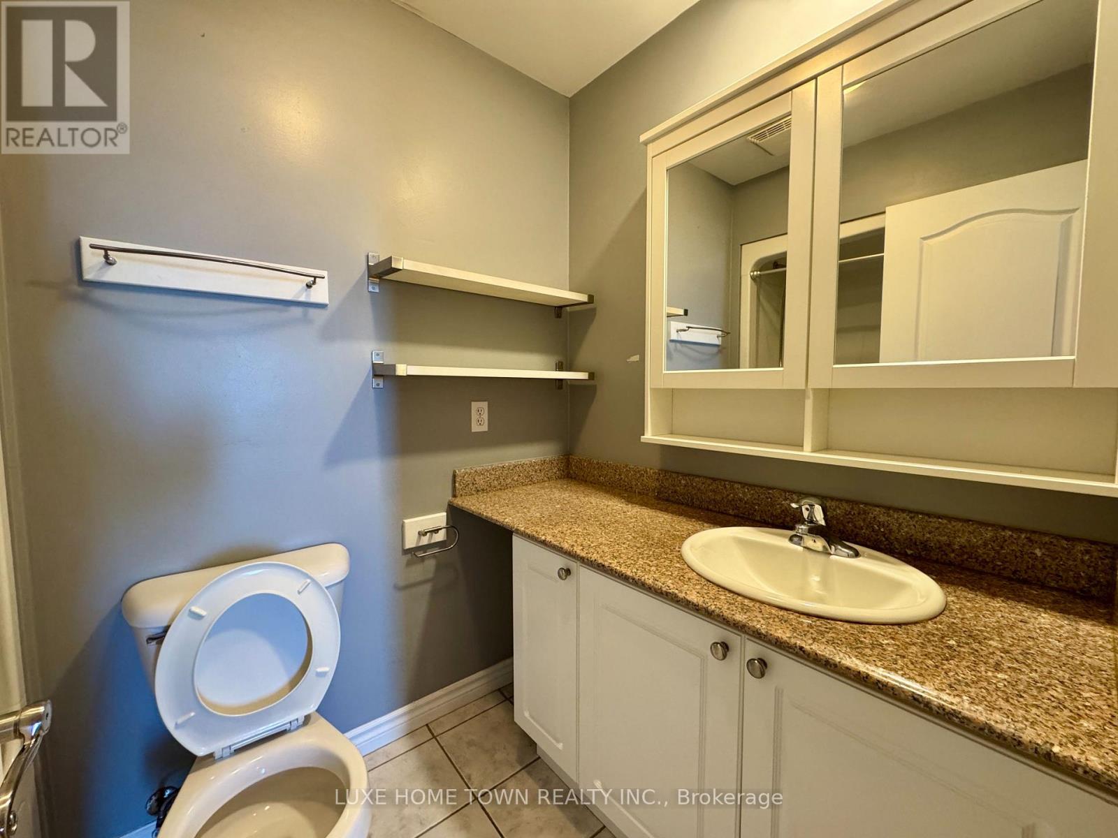 710 - 135 James Street S, Hamilton, Ontario  L8P 2Z6 - Photo 11 - X12905820