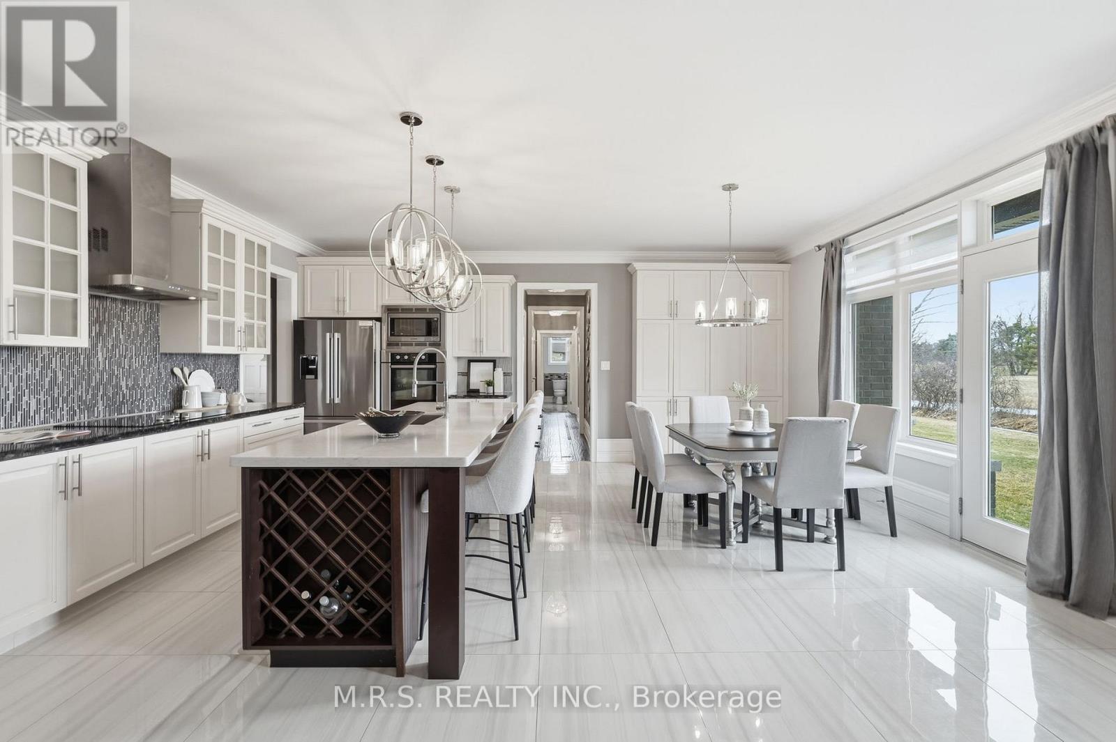 20 Chesswood Trail, Hamilton, Ontario  L8N 2Z7 - Photo 14 - X12905824