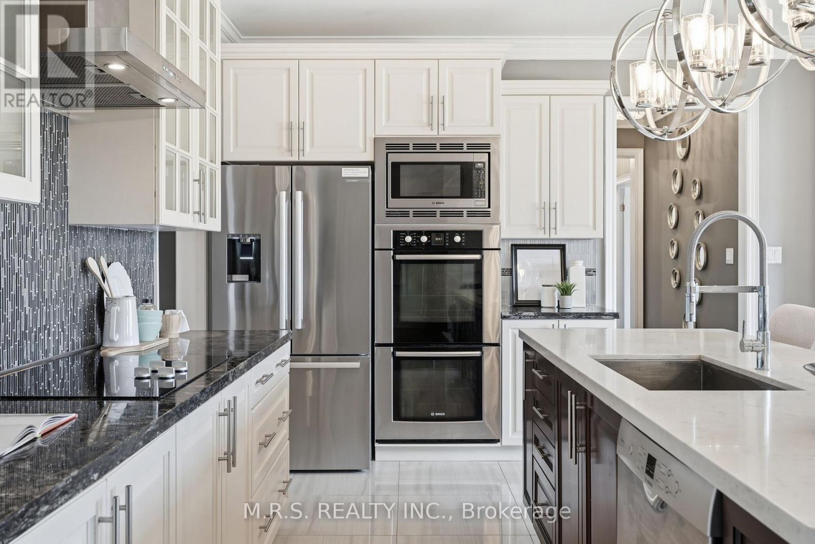 20 Chesswood Trail, Hamilton, Ontario  L8N 2Z7 - Photo 19 - X12905824