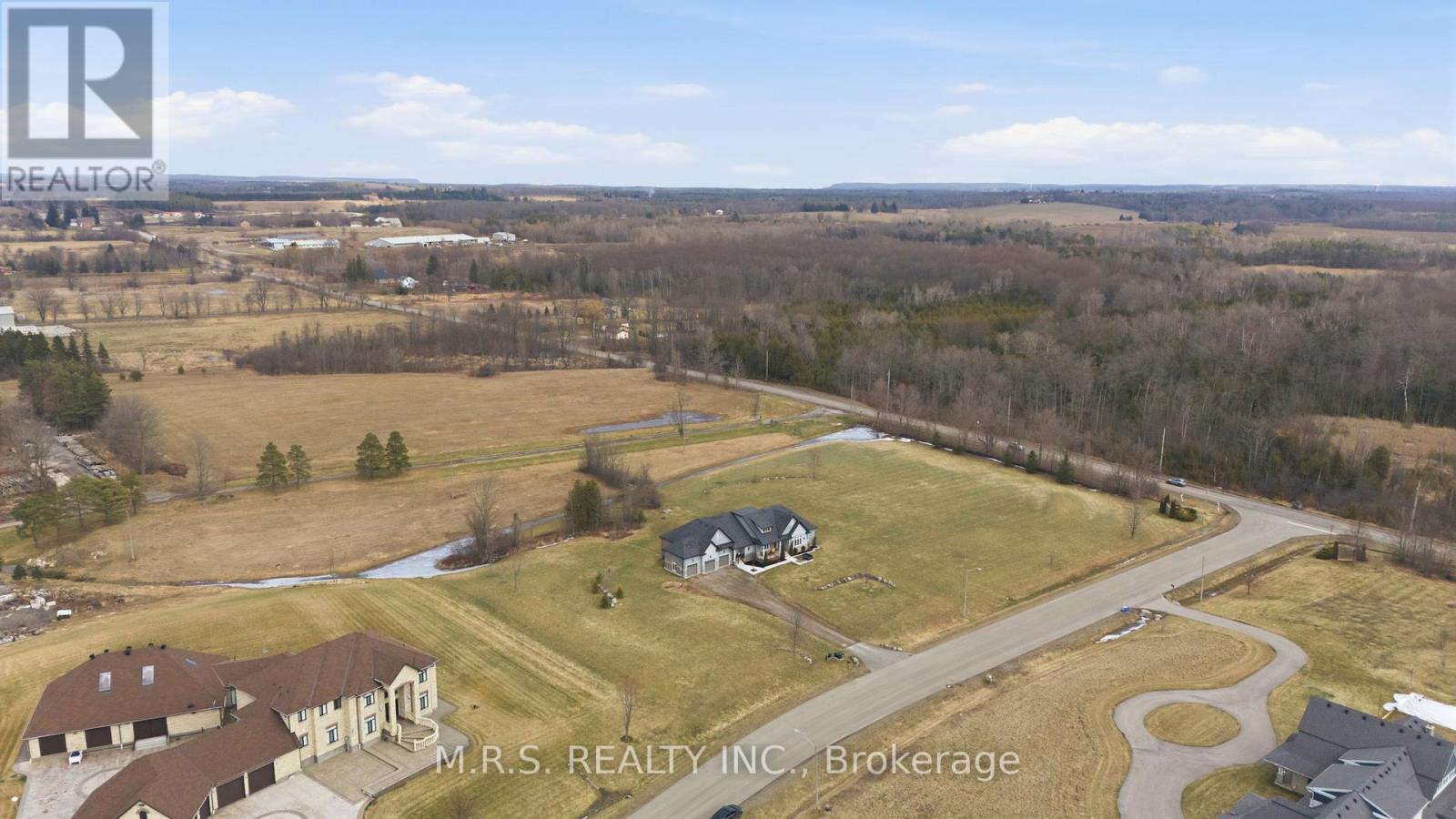 20 Chesswood Trail, Hamilton, Ontario  L8N 2Z7 - Photo 43 - X12905824