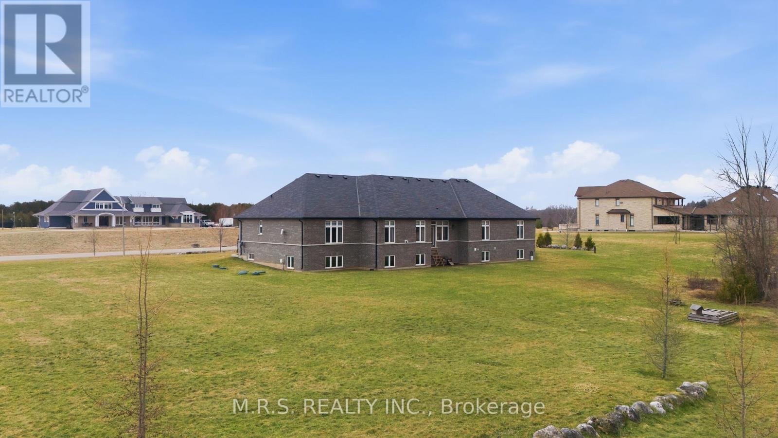 20 Chesswood Trail, Hamilton, Ontario  L8N 2Z7 - Photo 50 - X12905824