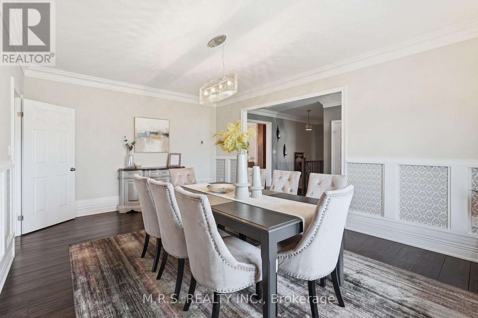 20 Chesswood Trail, Hamilton, Ontario  L8N 2Z7 - Photo 9 - X12905824