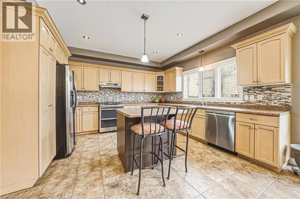 120 Valiant Circle, Hamilton, Ontario  L0R 1C0 - Photo 9 - 40809994