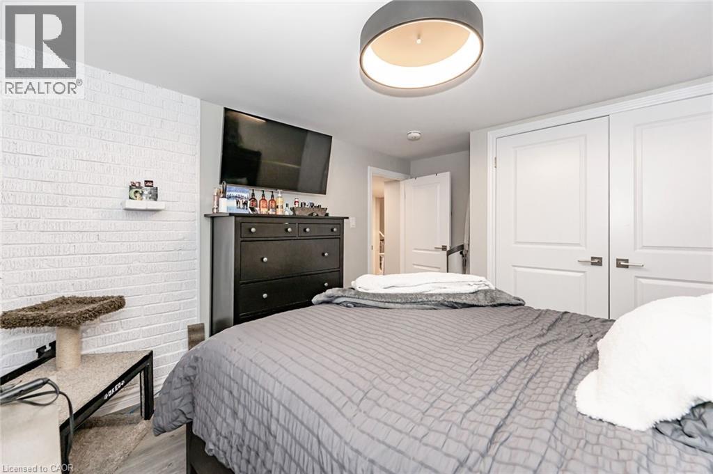 281 Dixon Street, Kitchener, Ontario  N2G 3G1 - Photo 13 - 40813777