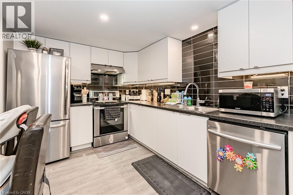 281 Dixon Street, Kitchener, Ontario  N2G 3G1 - Photo 6 - 40813777