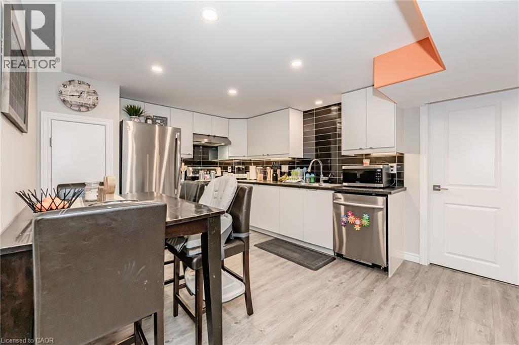 281 Dixon Street, Kitchener, Ontario  N2G 3G1 - Photo 5 - 40813777