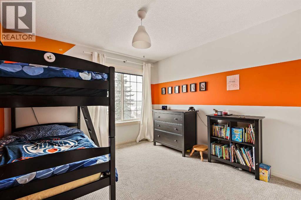 1560 Strathcona Drive SW, Calgary, Alberta  T3H 4R8 - Photo 36 - A2290403