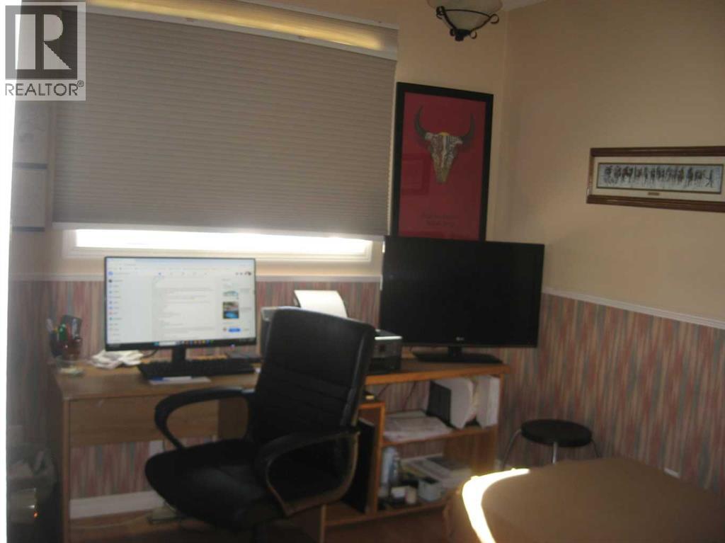 6 Westrose Avenue W, Claresholm, Alberta  T0L 0T0 - Photo 6 - A2291523