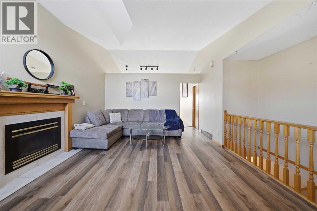 15 Wildrose Drive, Sylvan Lake, Alberta  T4S 1G4 - Photo 11 - A2294248