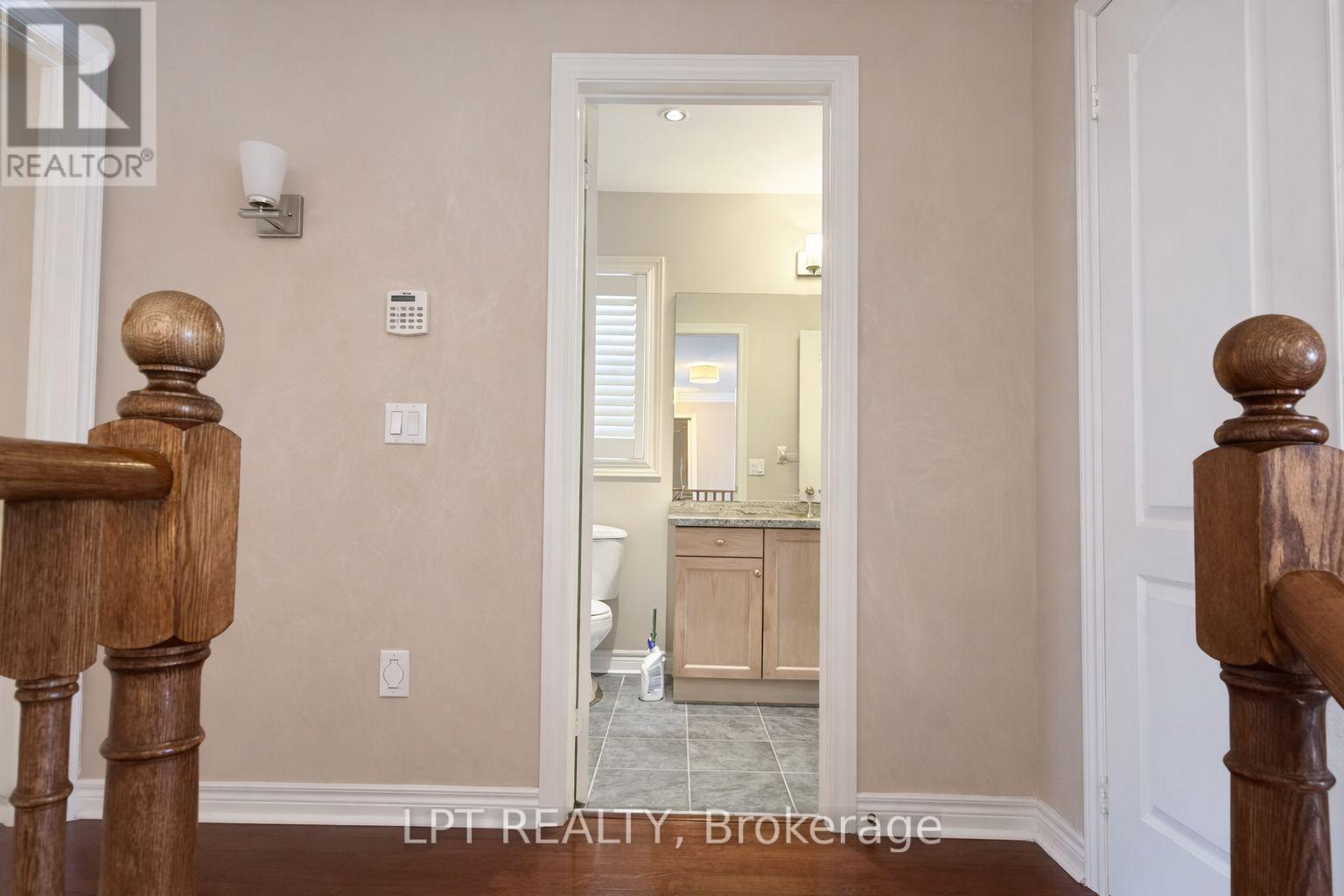 58 Angus Glen Boulevard, Markham, Ontario  L6C 1Z3 - Photo 11 - N12905830