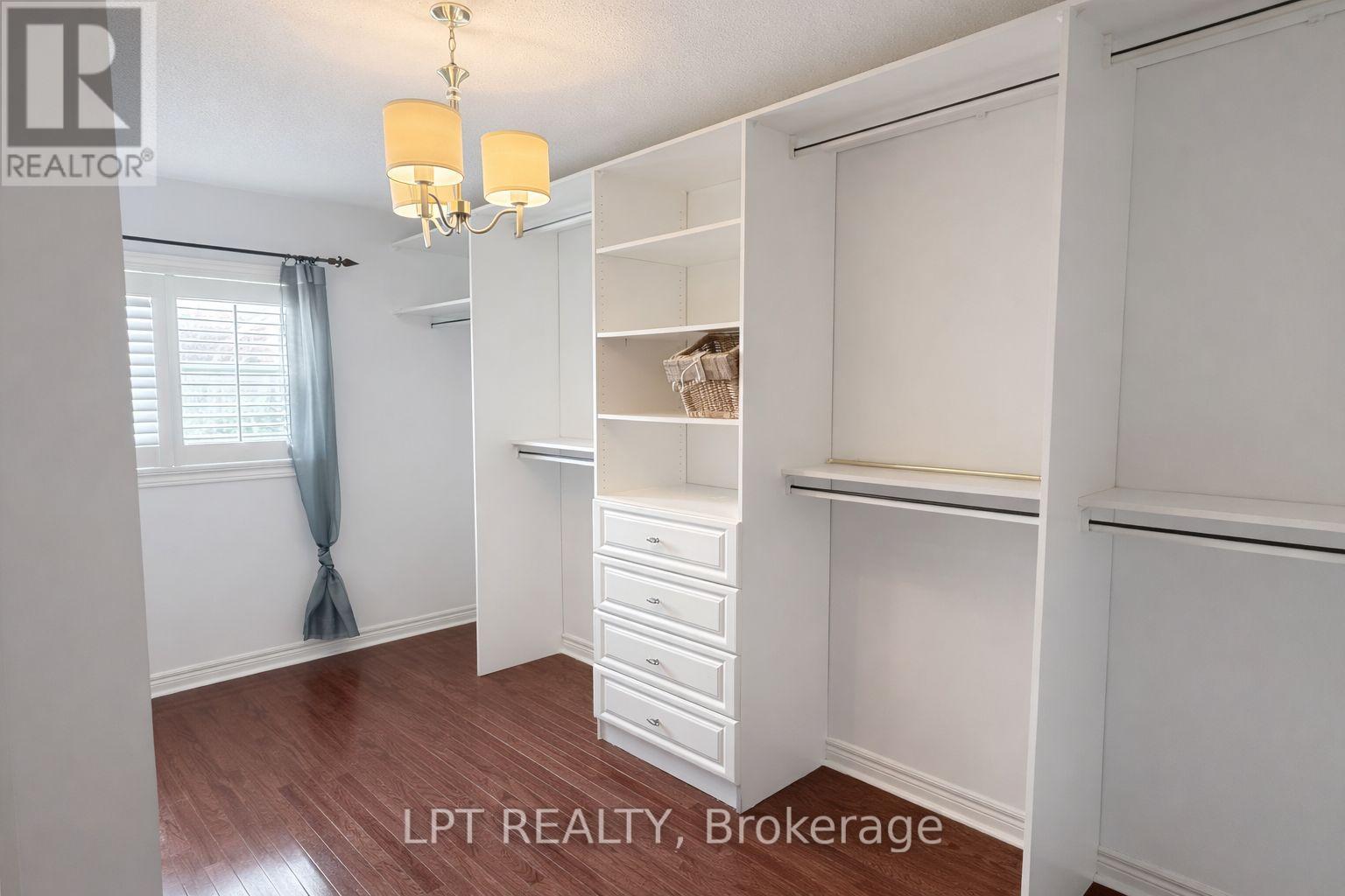 58 Angus Glen Boulevard, Markham, Ontario  L6C 1Z3 - Photo 13 - N12905830