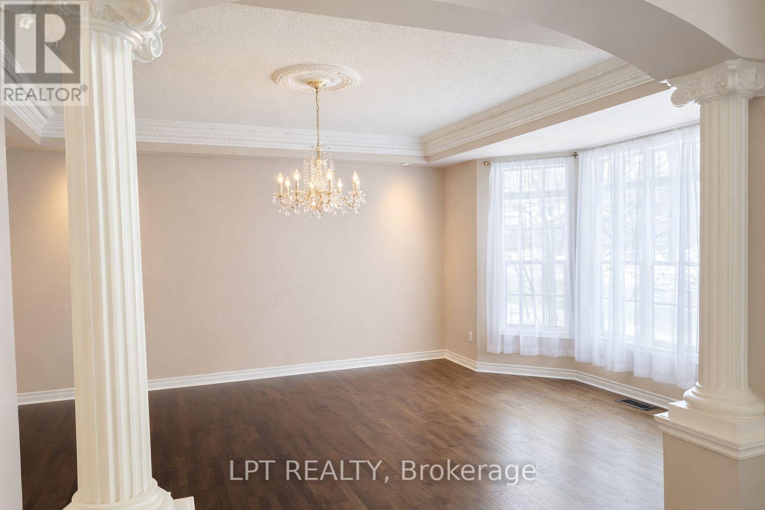 58 Angus Glen Boulevard, Markham, Ontario  L6C 1Z3 - Photo 4 - N12905830