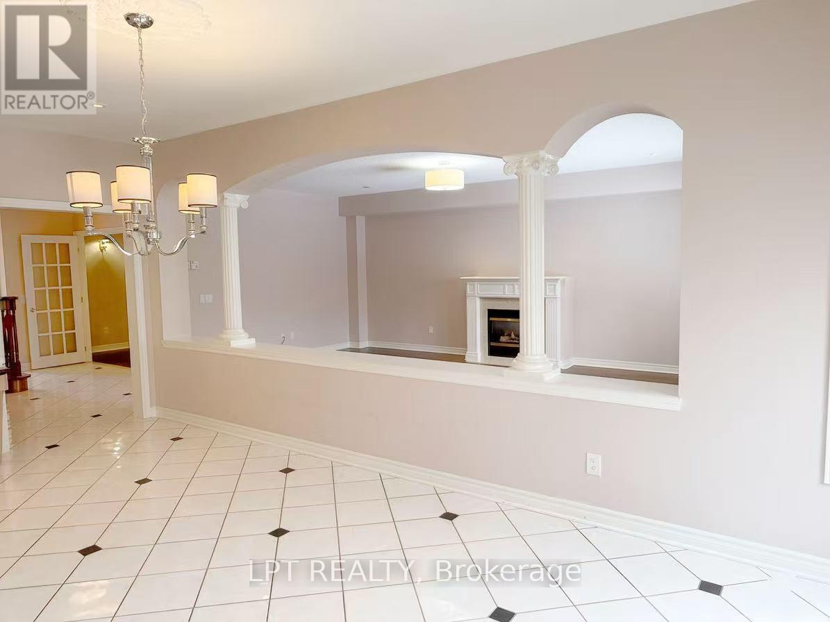 58 Angus Glen Boulevard, Markham, Ontario  L6C 1Z3 - Photo 8 - N12905830