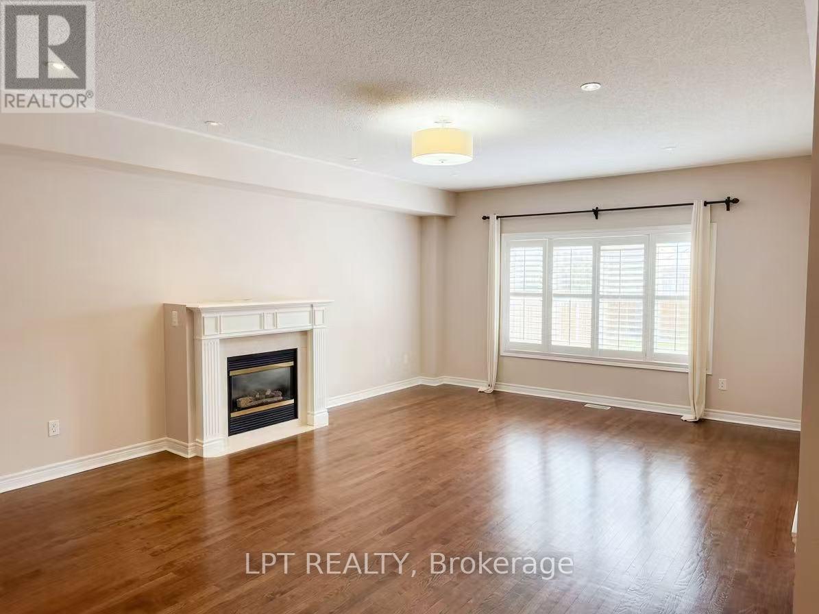 58 Angus Glen Boulevard, Markham, Ontario  L6C 1Z3 - Photo 9 - N12905830