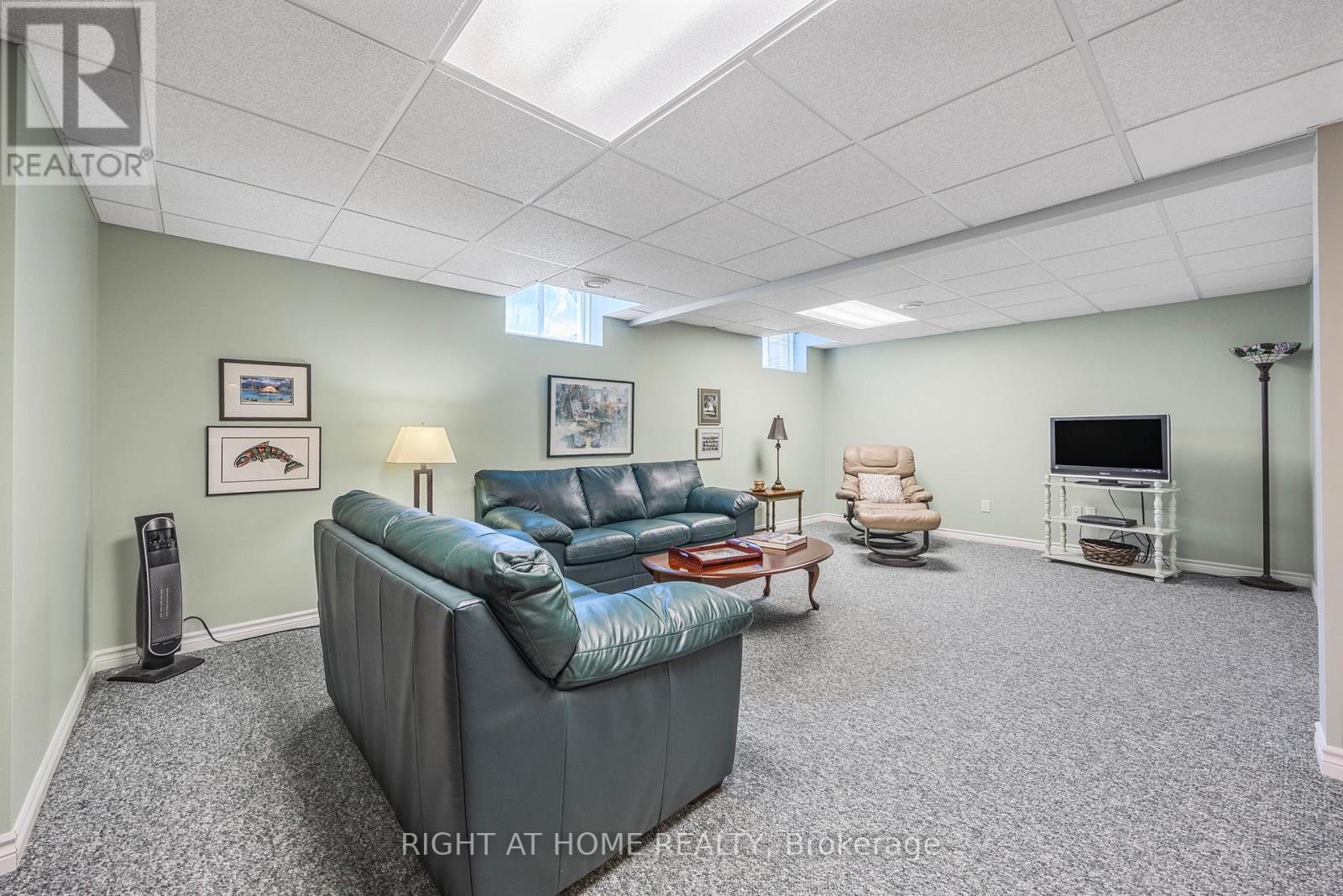 57 Highland Drive, Oro-Medonte, Ontario  L0L 2L0 - Photo 32 - S12905832