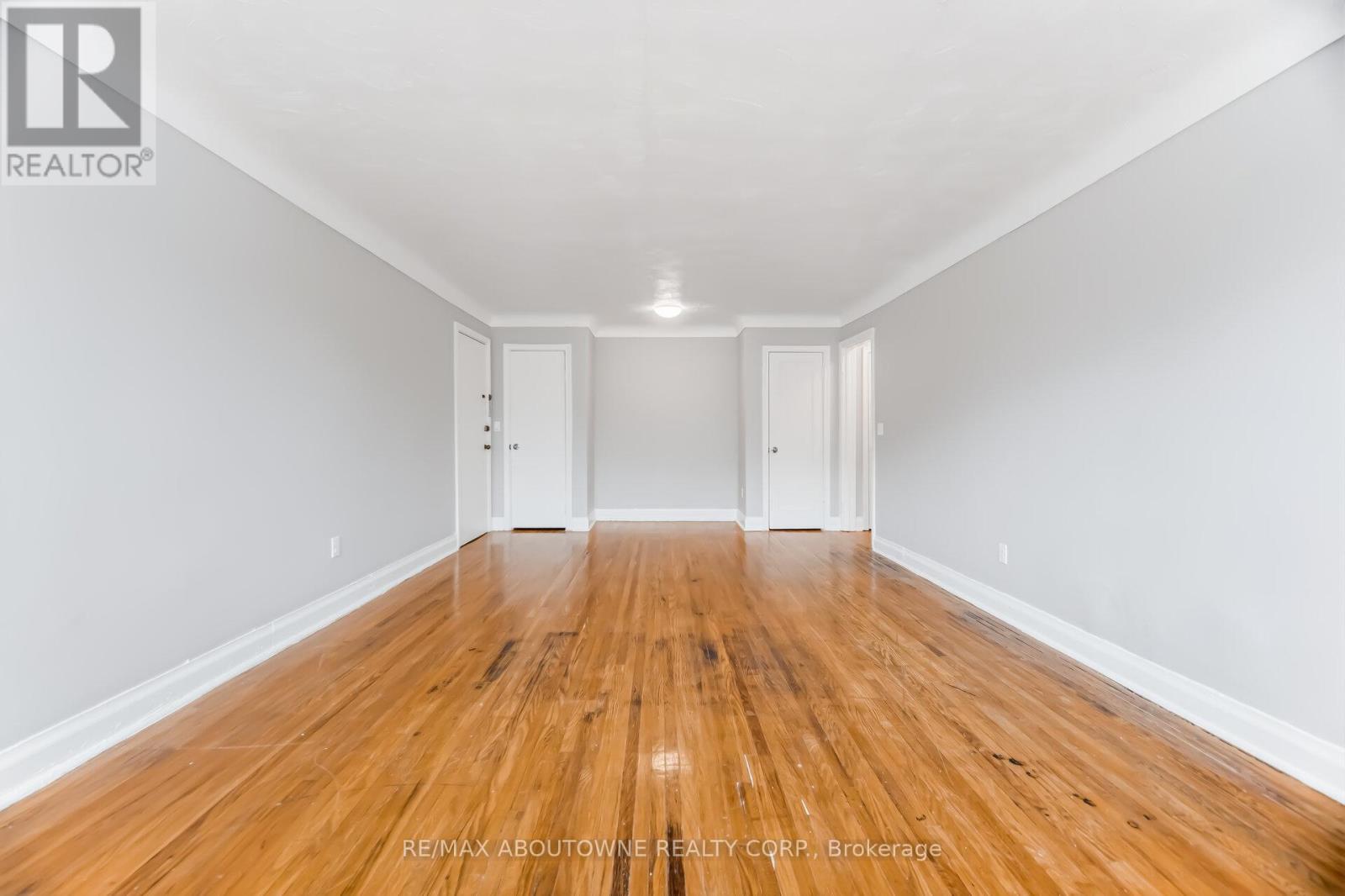 7 - 1037 Churchill Avenue E, Oakville, Ontario  L6H 1A3 - Photo 11 - W12905852