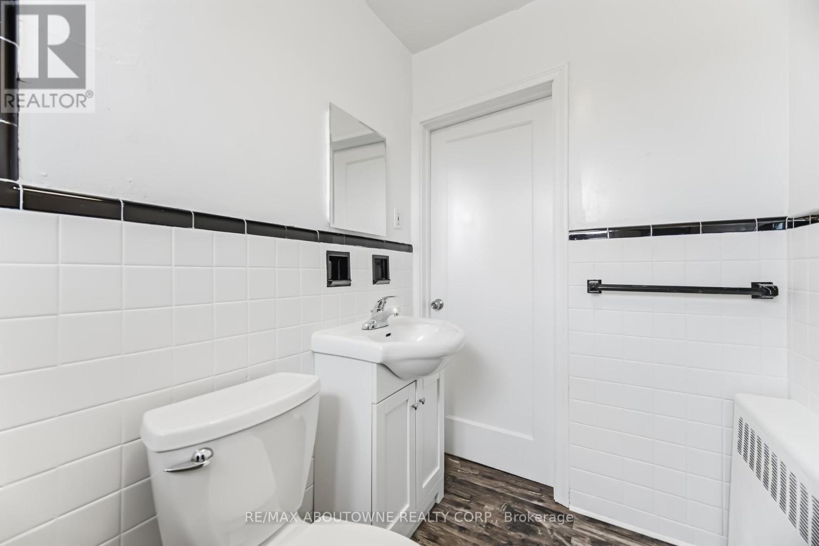 7 - 1037 Churchill Avenue E, Oakville, Ontario  L6H 1A3 - Photo 21 - W12905852