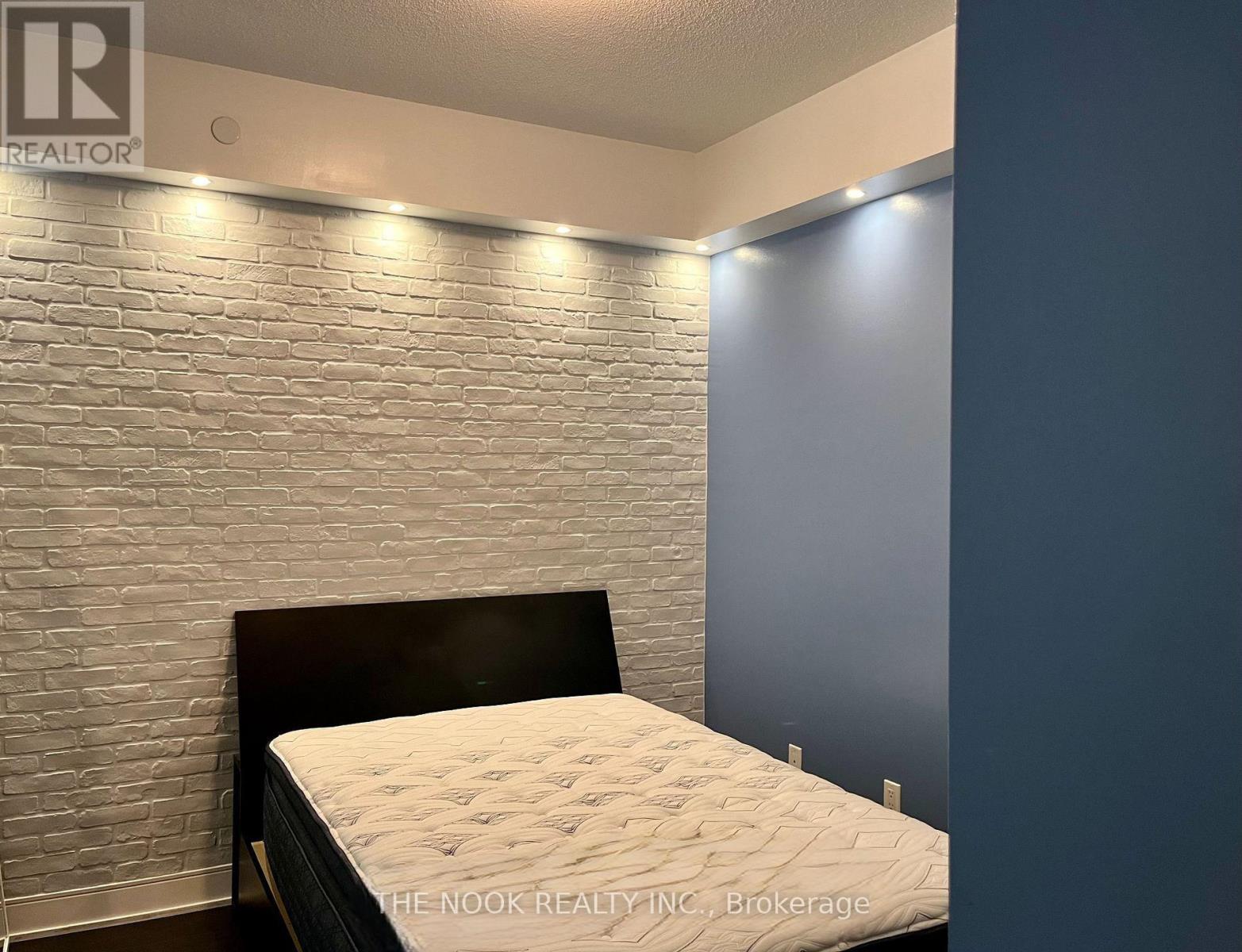 1835 - 525 Adelaide Street W, Toronto, Ontario  M5V 0N7 - Photo 15 - C12905864