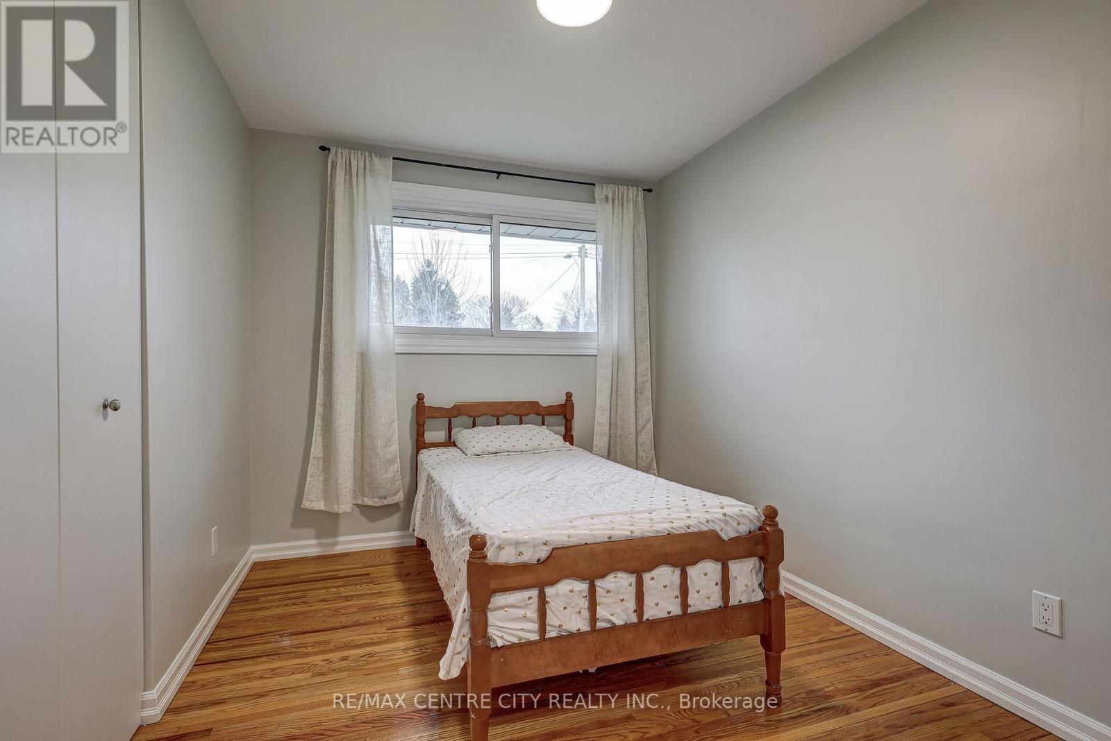 68 Bailey Avenue, Central Elgin, Ontario  N5R 5A1 - Photo 27 - X12905862