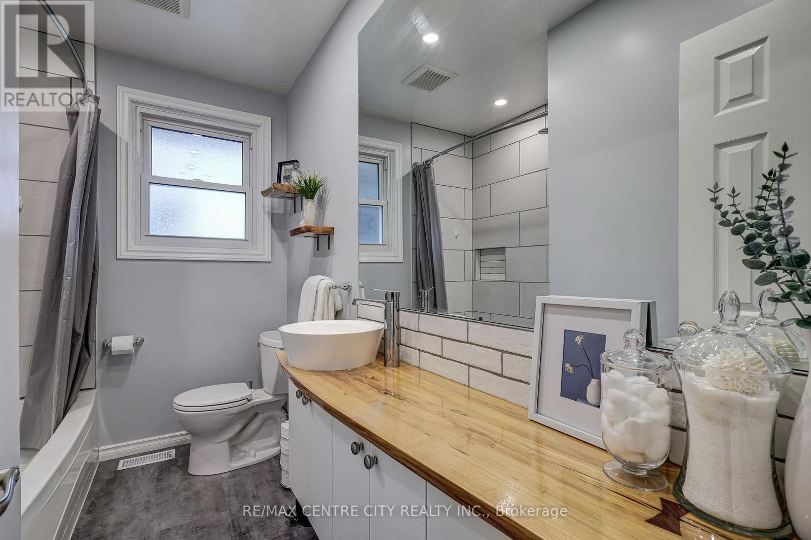 68 Bailey Avenue, Central Elgin, Ontario  N5R 5A1 - Photo 31 - X12905862