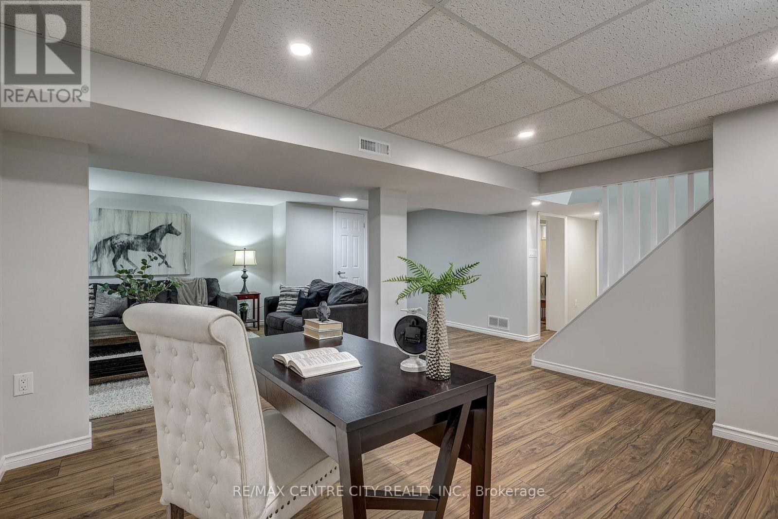 68 Bailey Avenue, Central Elgin, Ontario  N5R 5A1 - Photo 38 - X12905862