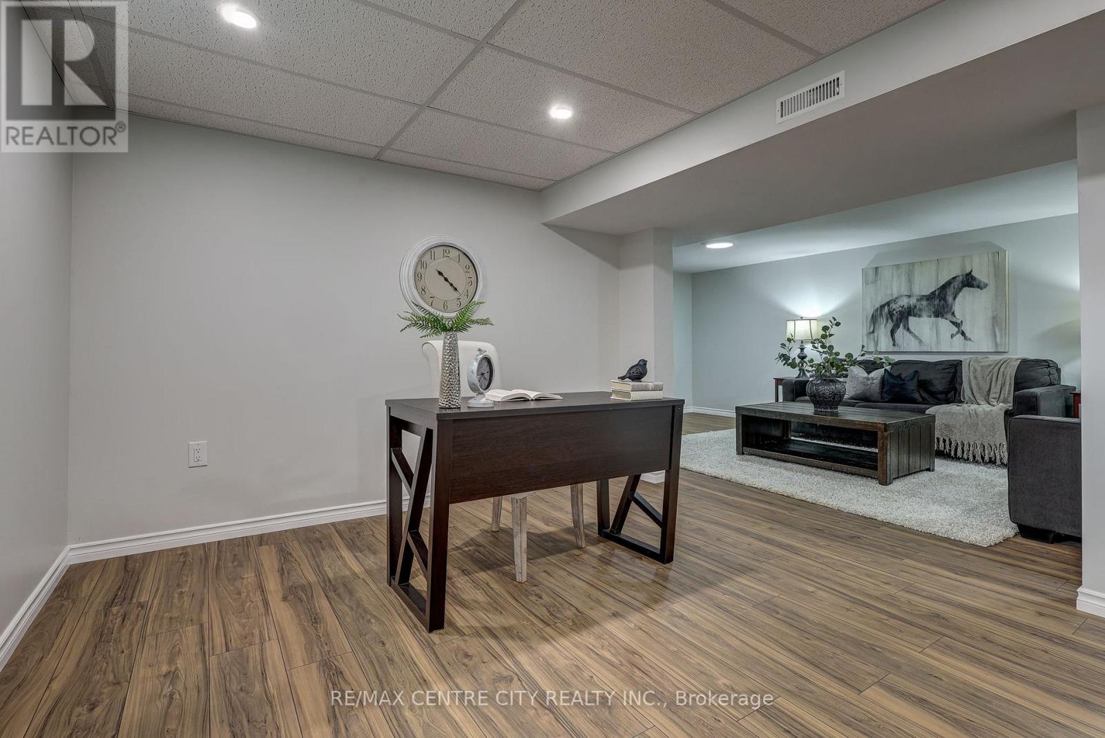 68 Bailey Avenue, Central Elgin, Ontario  N5R 5A1 - Photo 39 - X12905862