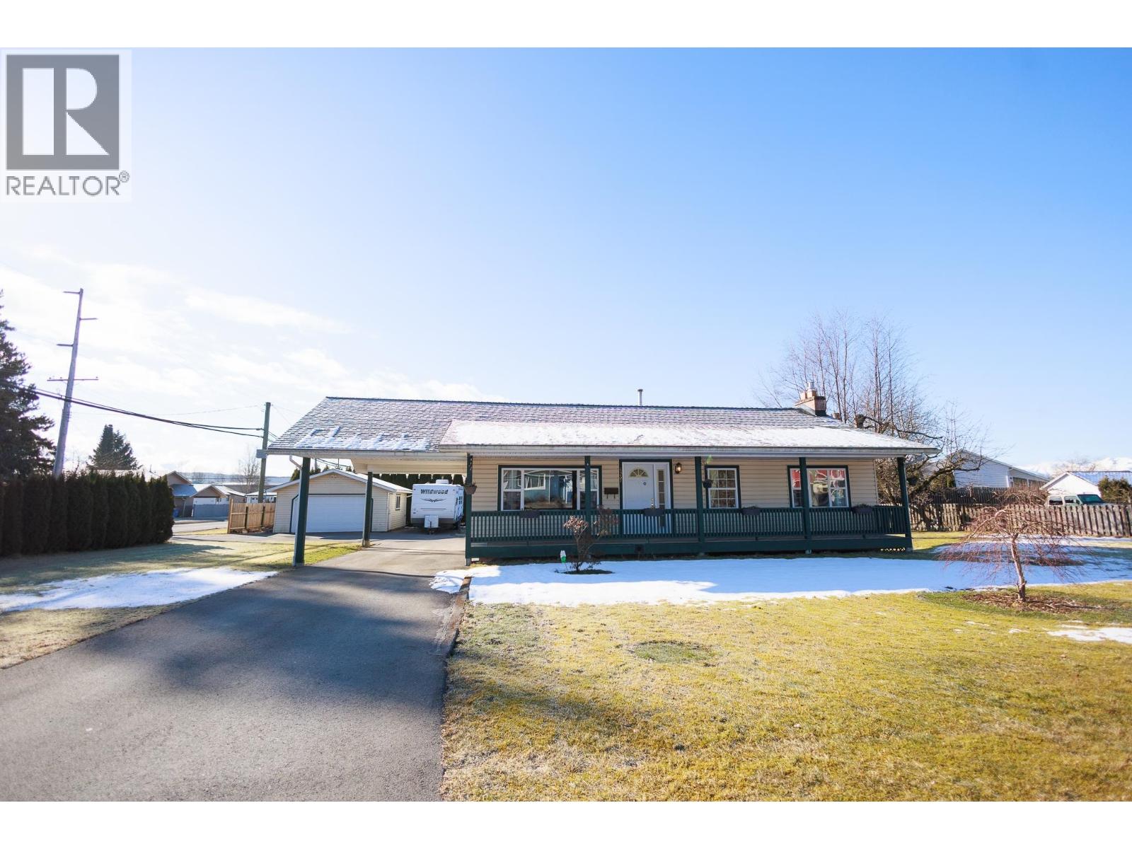 4937 PARK AVENUE, Terrace, British Columbia