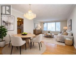 9 CARONPORT CRESCENT, Toronto, Ontario