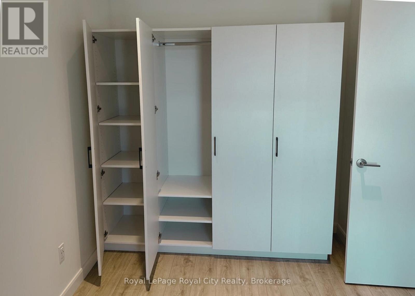 1105 - 741 King Street, Kitchener, Ontario  N2G 0E9 - Photo 9 - X12905858