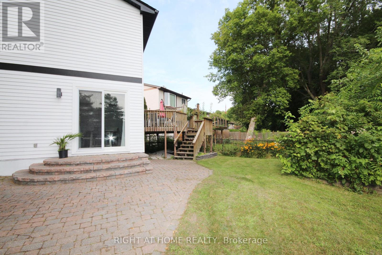 832 Boronia Crescent, Newmarket, Ontario  L3Y 5J9 - Photo 30 - N12707692