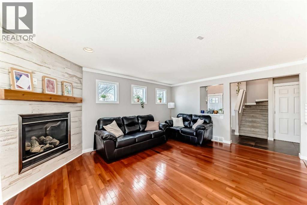 223 Copperfield Green, Calgary, Alberta  T2Z 4T9 - Photo 5 - A2295291