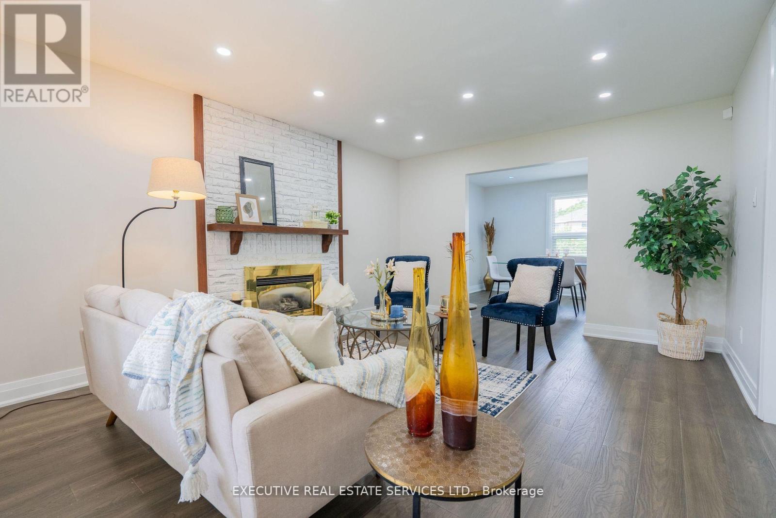 36 Blueridge Square, Brampton, Ontario  L6Z 1A1 - Photo 6 - W12905860