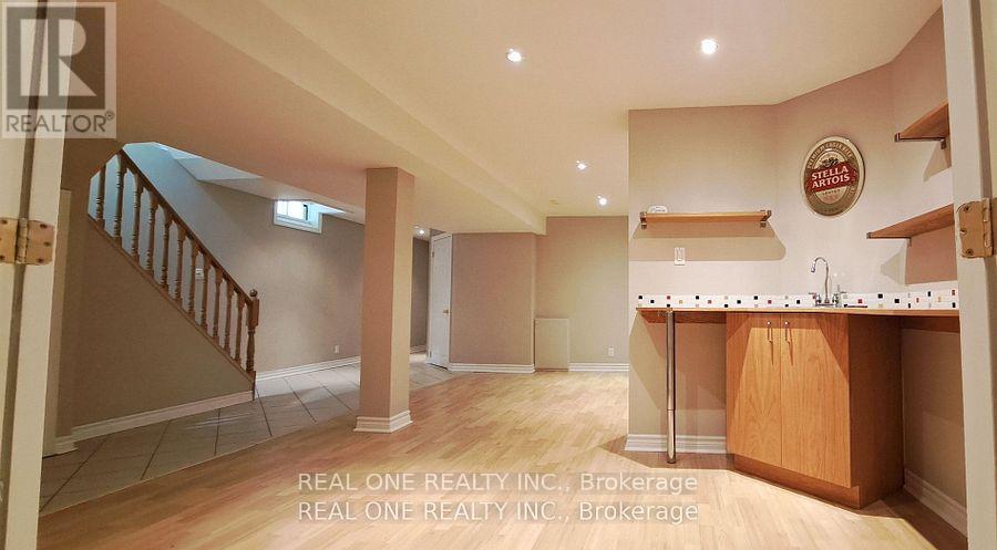 552 Marlatt Drive, Oakville, Ontario  L6H 5X3 - Photo 20 - W12905878