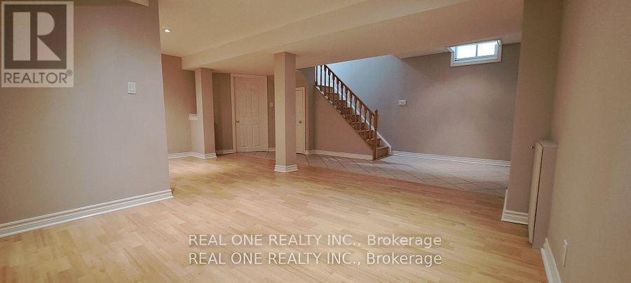 552 Marlatt Drive, Oakville, Ontario  L6H 5X3 - Photo 22 - W12905878