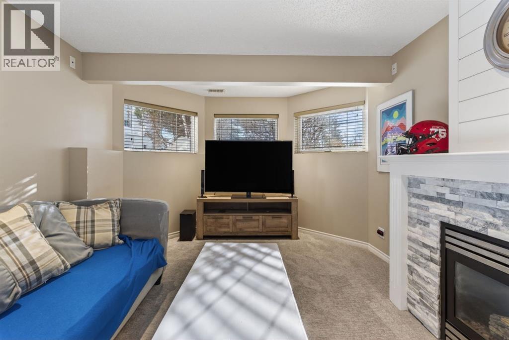 306 West Terrace Place, Cochrane, Alberta  T4C 1S3 - Photo 24 - A2291105