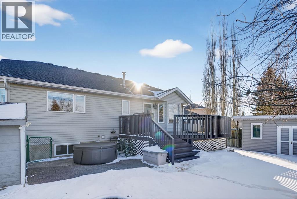 306 West Terrace Place, Cochrane, Alberta  T4C 1S3 - Photo 33 - A2291105