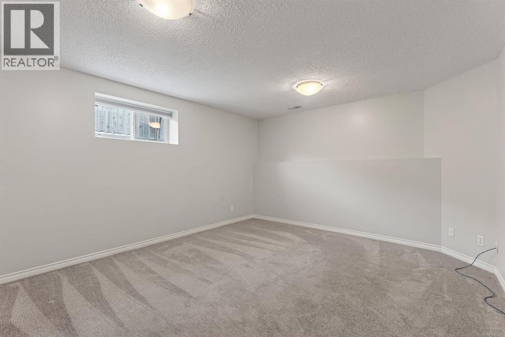 306 West Terrace Place, Cochrane, Alberta  T4C 1S3 - Photo 30 - A2291105