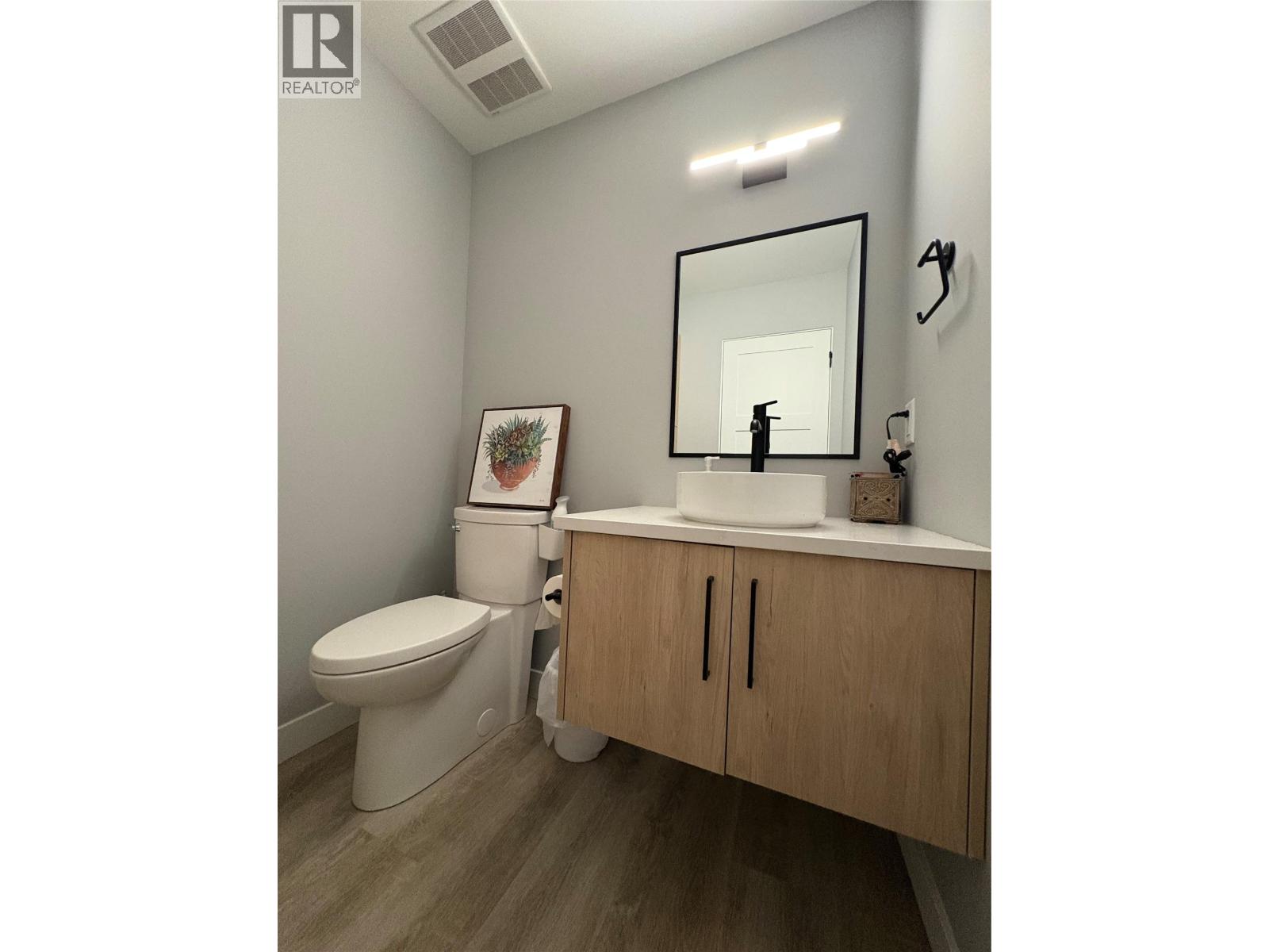 547 Hawes Court, Kelowna, British Columbia  V1W 5C5 - Photo 10 - 10380265