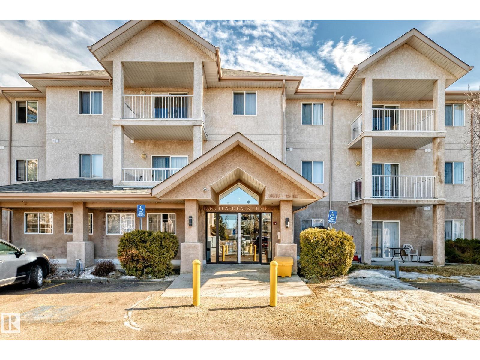 #126 16221 95 ST NW, edmonton, Alberta